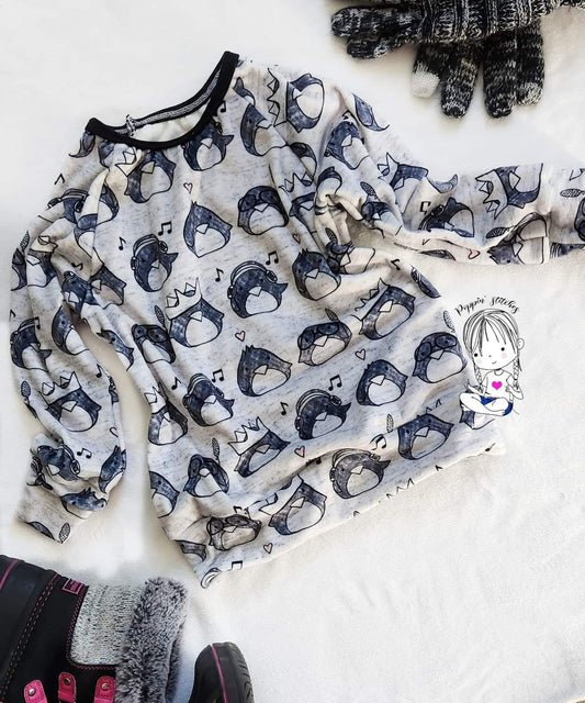Penguins plush pullover 3t